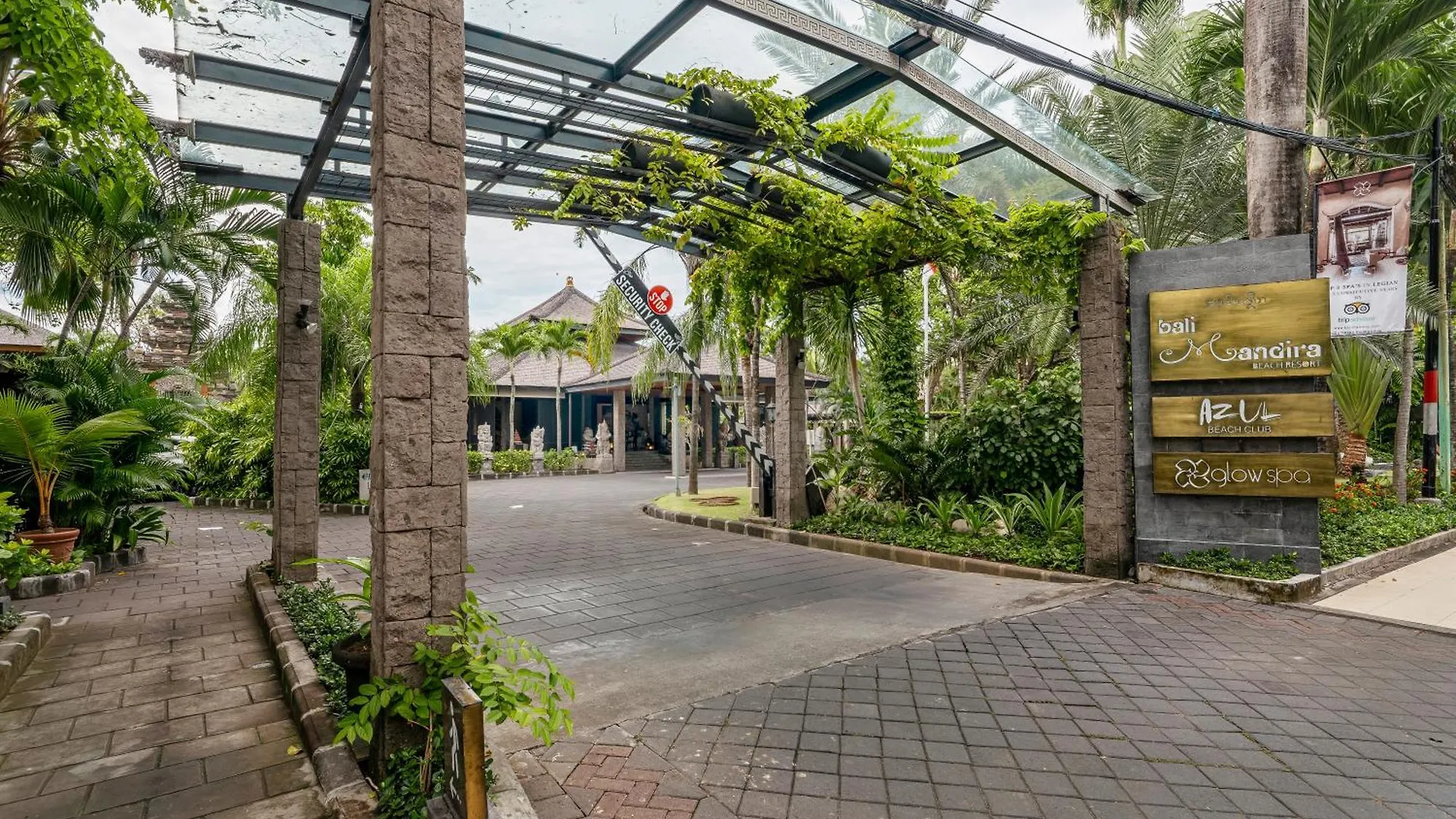 Bali Mandira Beach Resort & Spa Легиан