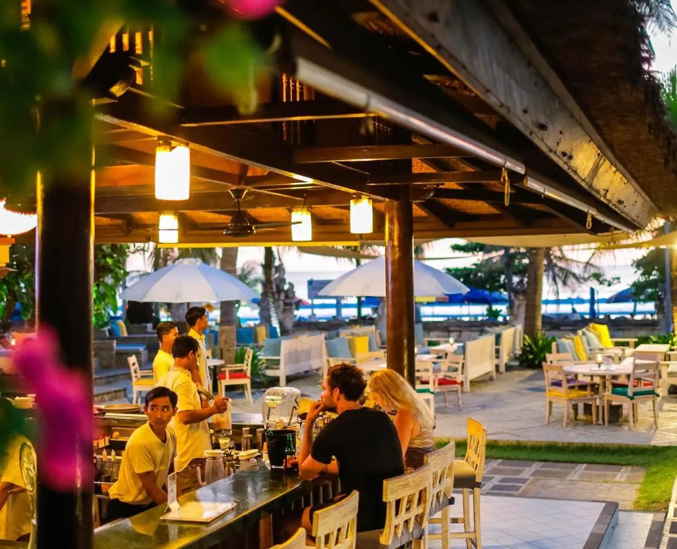 Bali Mandira Beach Resort & Spa Легиан