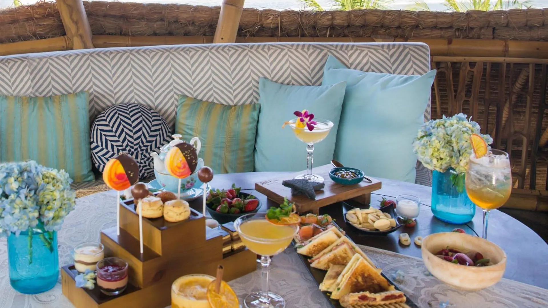 Bali Mandira Beach Resort & Spa Легиан
