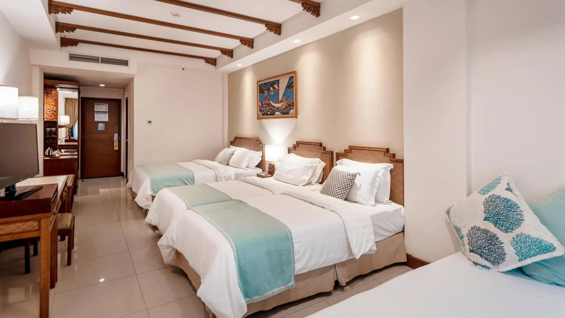 Bali Mandira Beach Resort & Spa Легиан Индонезия